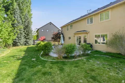Exterior - 2013 S 330 W, Orem, UT 84058 photo 3 of 4