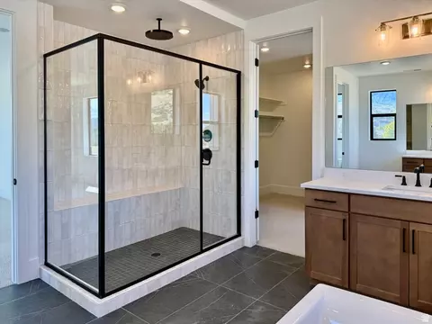 Bath - 583 E 1225 N #126, Orem, UT 84097 photo 1 of 7