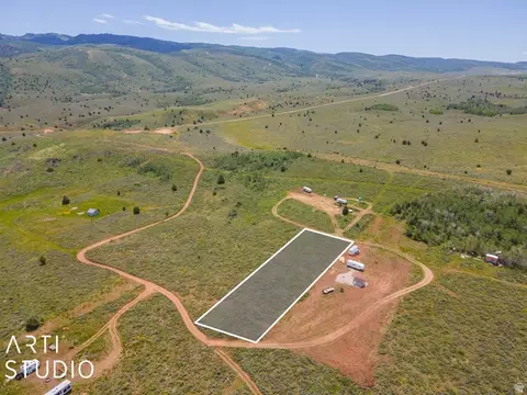 Undisclosed, Paradise, UT 84328 photo 7