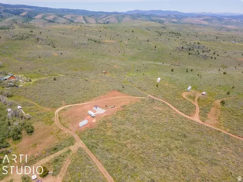 Undisclosed, Paradise, UT 84328 photo 17