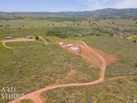 Undisclosed, Paradise, UT 84328 photo 18
