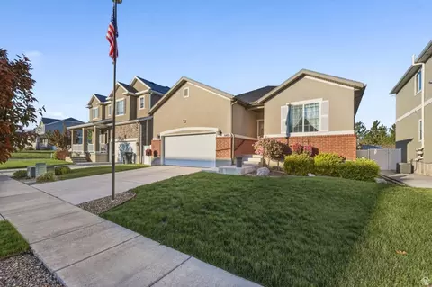 6485 N Star Discovery Way W, Stansbury Park, UT 84074