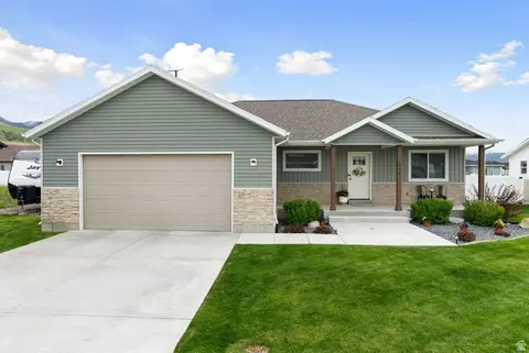 1534 E 600 S, Hyrum, UT 84319