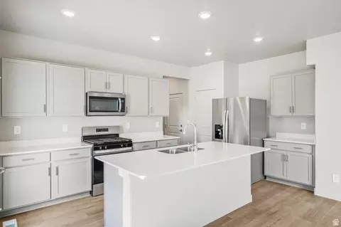 Kitchen - 3400 N Browning St #1510, Eagle Mountain, UT 84005 photo 3 of 4