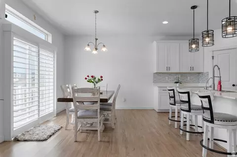 Dining - 4236 E Bonne Vista Dr, Eagle Mountain, UT 84005 photo 1 of 1
