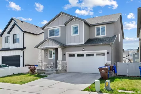 Exterior - 4236 E Bonne Vista Dr, Eagle Mountain, UT 84005 photo 3 of 7