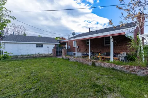 Exterior - 757 Birch St, Clearfield, UT 84015 photo 2 of 6