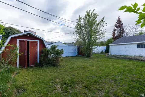 Exterior - 757 Birch St, Clearfield, UT 84015 photo 5 of 6