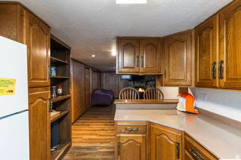 Kitchen - 757 Birch St, Clearfield, UT 84015 photo 4 of 5