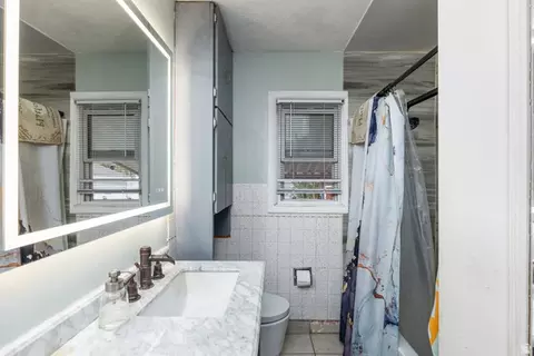 Bath - 757 Birch St, Clearfield, UT 84015 photo 1 of 2