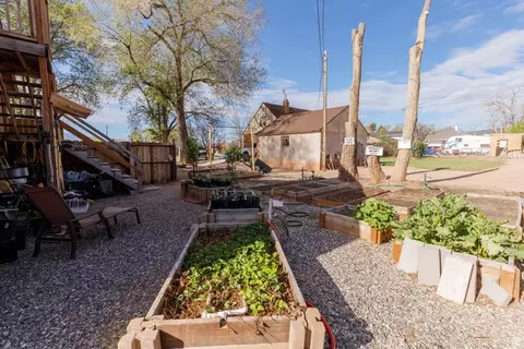Exterior - 195 E 400 N, Richfield, UT 84701 photo 8 of 25