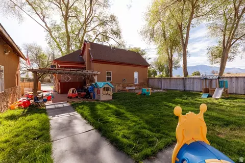 Exterior - 195 E 400 N, Richfield, UT 84701 photo 18 of 25