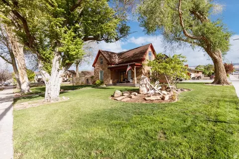 Exterior - 195 E 400 N, Richfield, UT 84701 photo 23 of 25