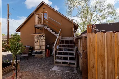 Exterior - 195 E 400 N, Richfield, UT 84701 photo 10 of 25
