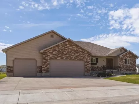 808 N 2300 W, Tremonton, UT 84337