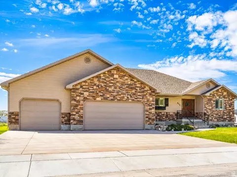 808 N 2300 W, Tremonton, UT 84337
