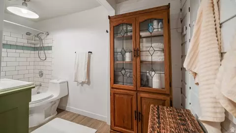 Bath - 404 S 200 E, American Fork, UT 84003 photo 2 of 2