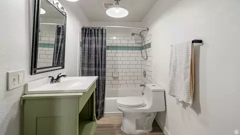 Bath - 404 S 200 E, American Fork, UT 84003 photo 1 of 2