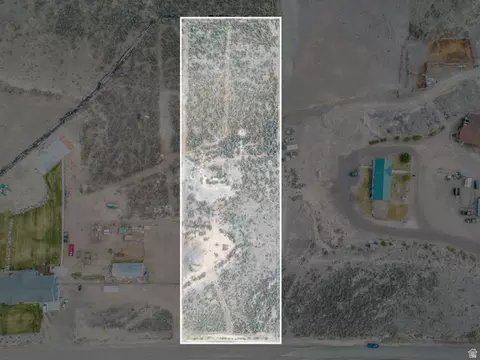 1400 E Highline Rd #1, Loa, UT 84747 photo 3