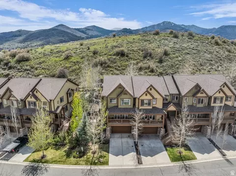 3137 W Lower Saddleback Rd, Park City, UT 84098