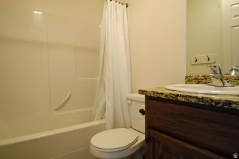 Bath - 2170 S 1450 W, Wellsville, UT 84339 photo 4 of 4