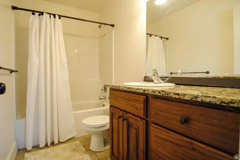 Bath - 2170 S 1450 W, Wellsville, UT 84339 photo 3 of 4