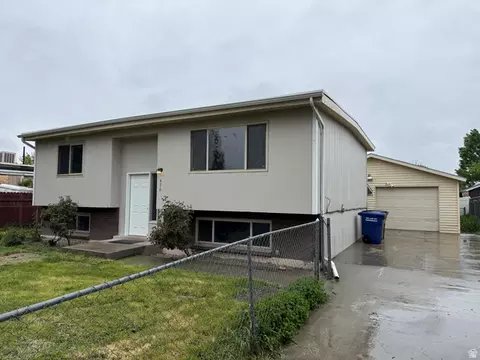 459 N Dorothea Way W, Salt Lake City, UT 84116