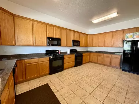 Kitchen - 1148 W 1150 S #12, Payson, UT 84651 photo 3 of 3