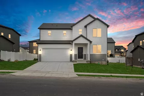 Exterior - 3452 N Hannah St #1607, Eagle Mountain, UT 84005 photo 2 of 5