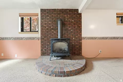 Living - 2470 Peach St, Perry, UT 84302 photo 6 of 6