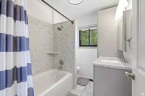 Bath - 2470 Peach St, Perry, UT 84302 photo 1 of 1