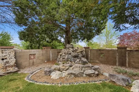 Exterior - 2470 Peach St, Perry, UT 84302 photo 8 of 13
