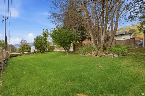 Exterior - 2470 Peach St, Perry, UT 84302 photo 10 of 13