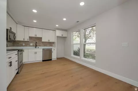 Kitchen - 5996 S Sultan Cir, Murray, UT 84107 photo 1 of 1