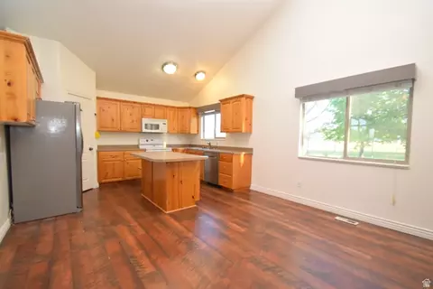 Kitchen - 107 E 2100 S, Clearfield, UT 84015 photo 1 of 1
