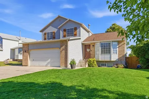 5372 W Ticklegrass Rd S, West Jordan, UT 84081