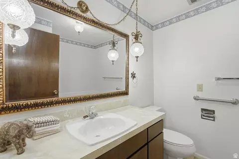 Bath - 3082 N 425 E, North Ogden, UT 84414 photo 2 of 3