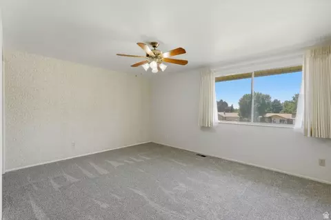 Bedroom - 3082 N 425 E, North Ogden, UT 84414 photo 1 of 10