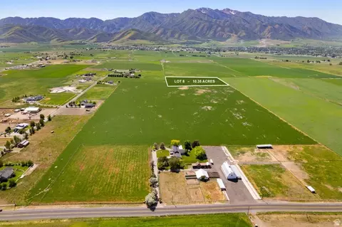 2765 W 6400 S #8, Wellsville, UT 84339