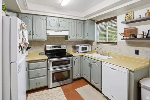 Kitchen - 131 E 500 S #11, Provo, UT 84606 photo 1 of 4