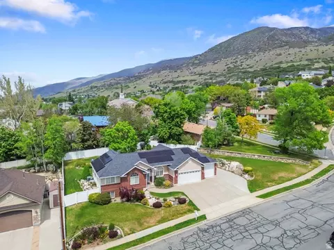 View/Area - 43 E Peachtree Dr N, Centerville, UT 84014 photo 2 of 7