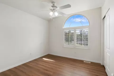 Bedroom - 43 E Peachtree Dr N, Centerville, UT 84014 photo 1 of 4