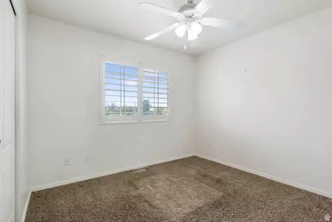 Bedroom - 43 E Peachtree Dr N, Centerville, UT 84014 photo 2 of 4