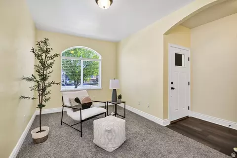 Entry Way - 122 E 690 S, Smithfield, UT 84335 photo 1 of 2