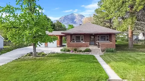 684 E 2650 N, North Ogden, UT 84414
