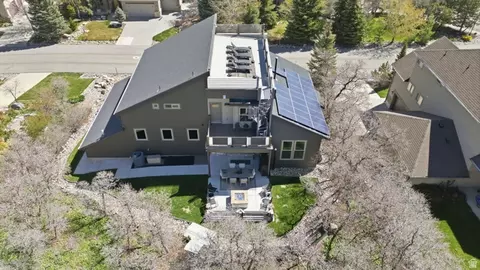 View/Area - 14902 S Saddle Leaf Ct E, Draper, UT 84020 photo 1 of 7