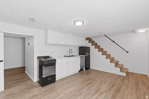 Kitchen - 700 E 5900 S, Murray, UT 84107 photo 5 of 5