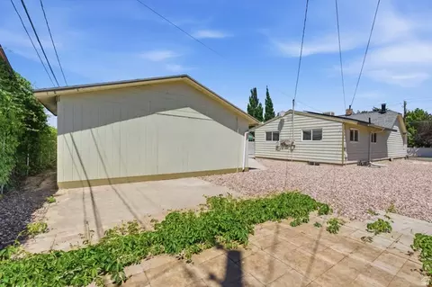 Exterior - 700 E 5900 S, Murray, UT 84107 photo 1 of 3