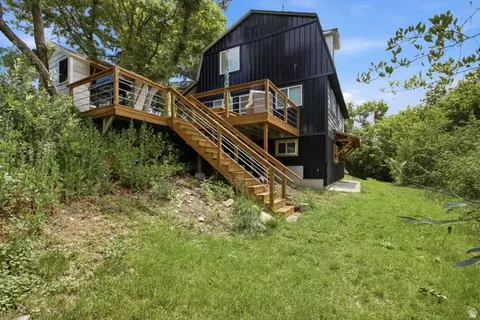 Exterior - 4265 S Tammy Ln, Daniel, UT 84032 photo 2 of 10