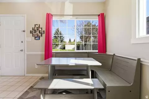 Dining - 129 E 1st S S S, Preston, ID 83263 photo 2 of 2